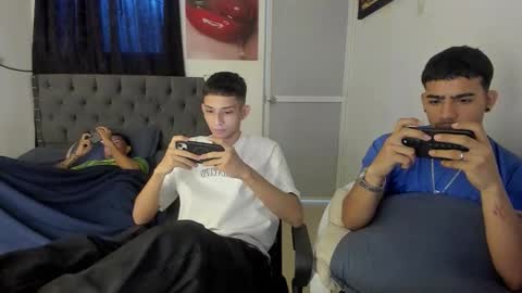 Snapshot of crazzy_master1 chatting on 7, 4, 2026 crazzy_master1 online show from 7, 4, 2026