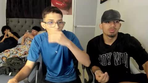 Snapshot of crazzy_master1 chatting on 15, 4, 2026 crazzy_master1 online show from 15, 4, 2026