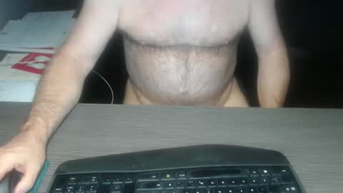 Creamormilk online show from 16, 11, 2025