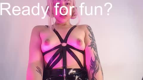 Snapshot of creampie_couple1 chatting on 28, 11, 2025 CAMILA Y SEBASTIAN online show from 28, 11, 2025