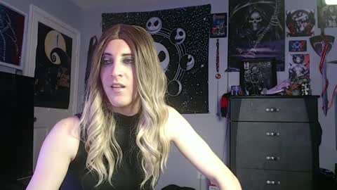 Snapshot of creamy_lust chatting on 24, 2, 2025 Sylvia online show from 24, 2, 2025