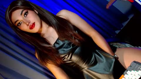 Snapshot of creamycum_celinexxx chatting on 10, 2, 2025 Celine online show from 10, 2, 2025