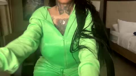 CreamyExotica online show from 28, 12, 2024