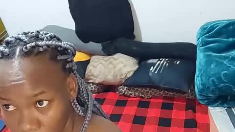 creamyhub online show from 21, 10, 2025