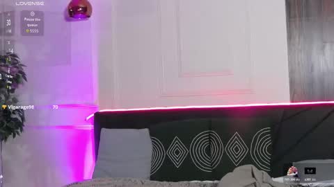 Sophie online show from 31, 10, 2025