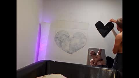 Snapshot of creamymilf11 chatting on 13, 10, 2025 creamymilf11 online show from 13, 10, 2025