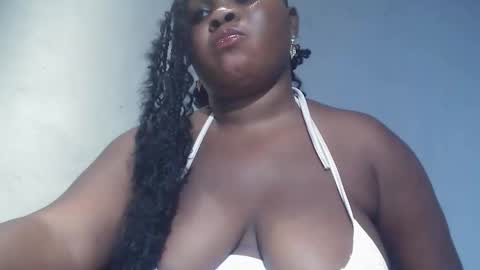 creamyposh1 online show from 31, 10, 2025