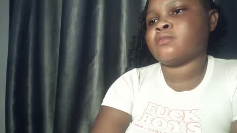 creamyposh1 online show from 3, 11, 2025