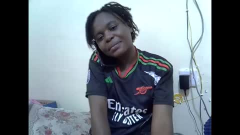 Snapshot of creamyypussyy chatting on 29, 9, 2025 creamyypussyy online show from 29, 9, 2025