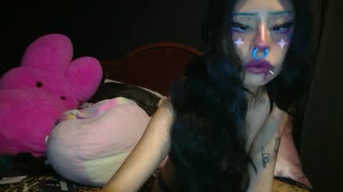 Snapshot of creature_nymph chatting on 25, 9, 2025 bunni xoxo online show from 25, 9, 2025