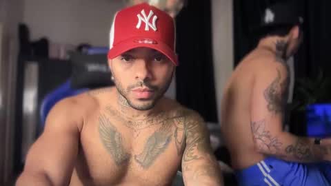 Snapshot of criistan14 chatting on 17, 11, 2025 Horny Guys online show from 17, 11, 2025