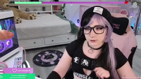 Snapshot of crimsonkitten chatting on 16, 1, 2025 Crimson Kitten online show from 16, 1, 2025