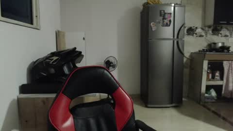 criscamiloo online show from 13, 6, 2026