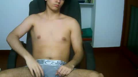 Snapshot of crisexy3 chatting on 30, 6, 2026 crisexy3 online show from 30, 6, 2026