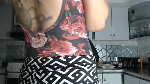 Cristina Onazis online show from 23, 4, 2026