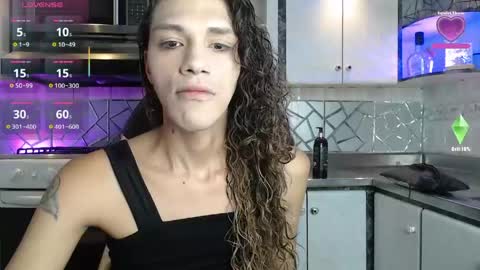 Cristina Onazis online show from 10, 5, 2026