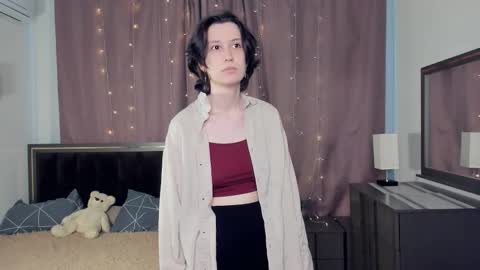 Snapshot of crissybrave chatting on 3, 12, 2025 Clara online show from 3, 12, 2025