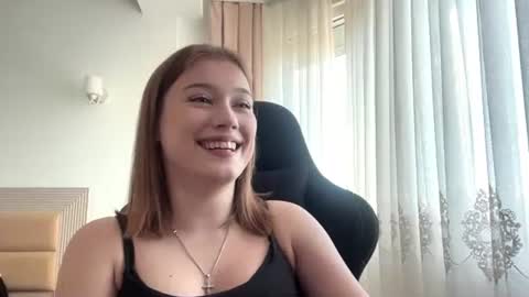 Snapshot of crissymemo chatting on 15, 6, 2026 crissymemo online show from 15, 6, 2026