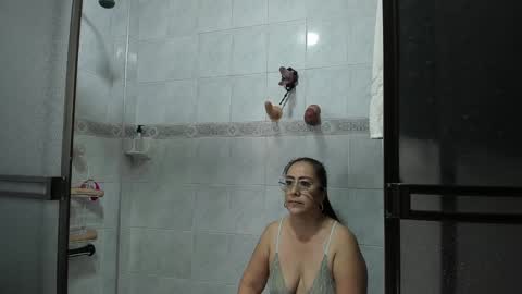 Snapshot of cristal_18xxx chatting on 9, 2, 2025 Cristal online show from 9, 2, 2025