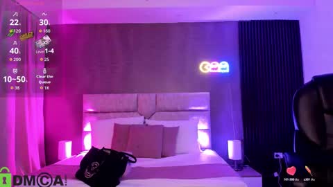 Snapshot of cristal__adams chatting on 30, 9, 2025 cristal__adams online show from 30, 9, 2025