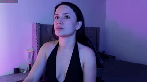 Snapshot of cristal_hilton_10 chatting on 28, 11, 2025 Alejandra from Wednesday to Saturday from 1000 pm to 400 am Colombian hour online show from 28, 11, 2025