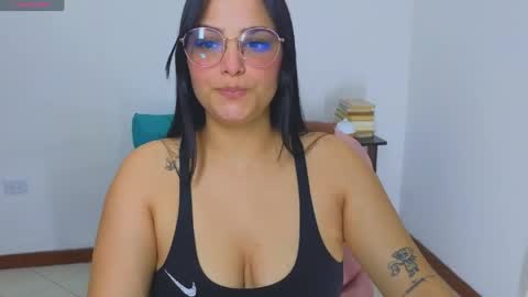 Snapshot of cristal_hot07 chatting on 28, 5, 2026 Cristal online show from 28, 5, 2026