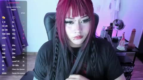 Snapshot of cristal_kosh chatting on 8, 1, 2025 Cris online show from 8, 1, 2025