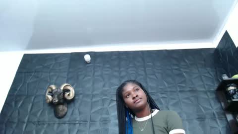 Hanna  online show from 5, 2, 2025