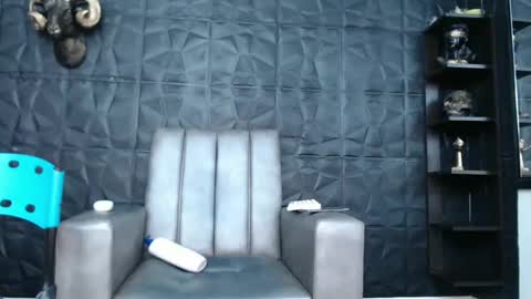 Hanna  online show from 24, 2, 2025