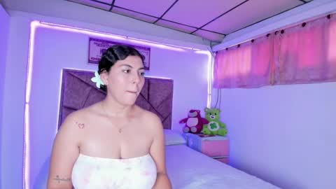 cristal_smith20 online show from 18, 10, 2025