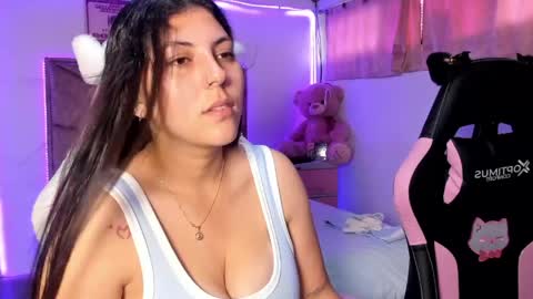 cristal_smith20 online show from 4, 5, 2026