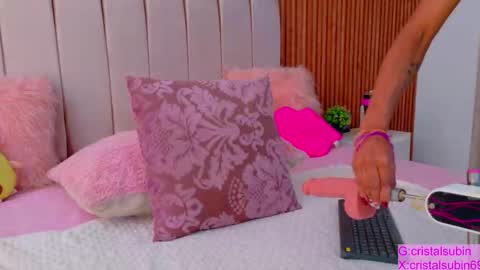 STEFANYIG cristalsubin online show from 3, 11, 2025