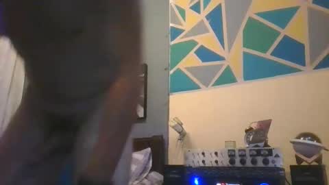 Snapshot of cristalcristo chatting on 12, 5, 2026 cristalcristo online show from 12, 5, 2026
