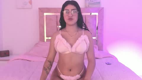 Snapshot of cristalfun_ chatting on 23, 2, 2026 cristalfun_ online show from 23, 2, 2026