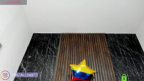 Snapshot of cristallsweett chatting on 21, 6, 2026 cristal acosta online show from 21, 6, 2026