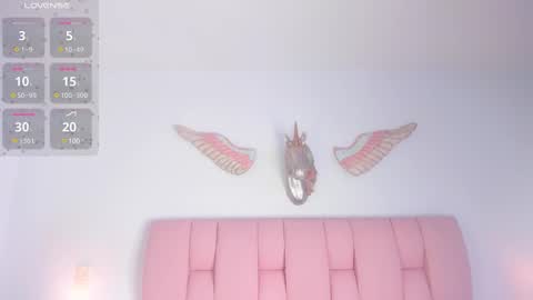 cristal online show from 2, 2, 2025