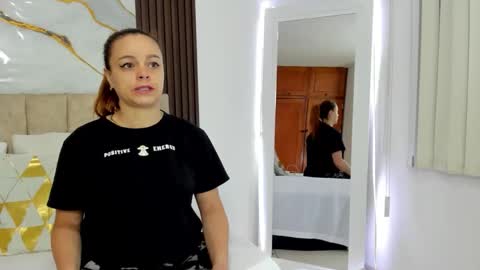 cristal walker online show from 7, 2, 2026