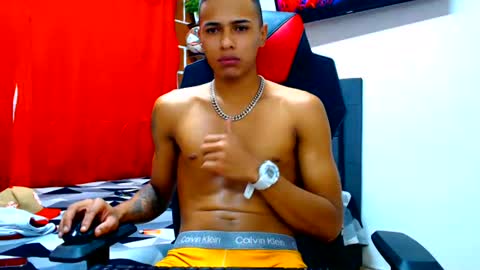 Snapshot of cristiantayron chatting on 29, 6, 2026 cristian online show from 29, 6, 2026