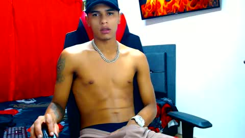 Snapshot of cristiantayron chatting on 3, 7, 2026 cristian online show from 3, 7, 2026