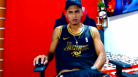 Snapshot of cristiantayron chatting on 16, 7, 2026 cristian online show from 16, 7, 2026
