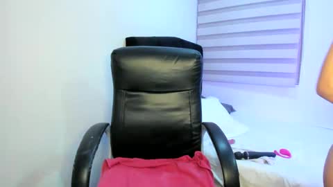 Snapshot of cristinalaurent2 chatting on 21, 12, 2024 Cristina Laurent online show from 21, 12, 2024