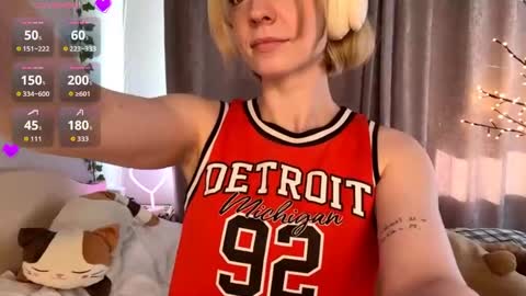 Snapshot of cristinekondo chatting on 16, 5, 2026 Marry online show from 16, 5, 2026