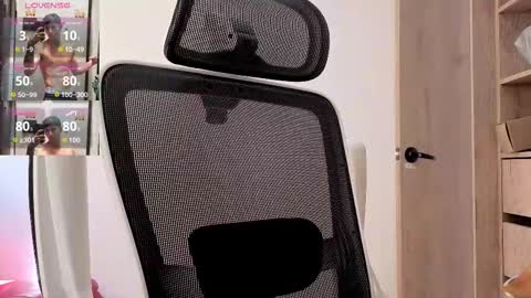 cristopher23  online show from 21, 10, 2025