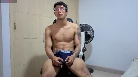 Snapshot of cristopher23_ chatting on 25, 7, 2026 cristopher23 online show from 25, 7, 2026