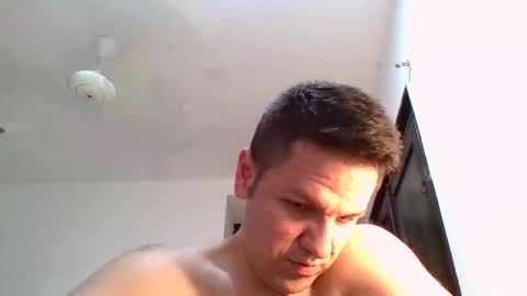 cristopher3042 online show from 3, 12, 2025