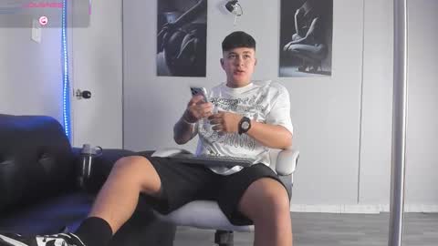 Cristopher online show from 7, 2, 2026