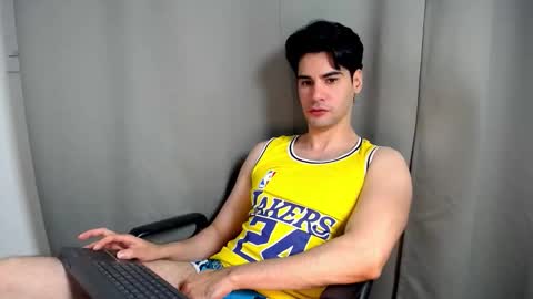 Snapshot of cristopher_vega182 chatting on 4, 12, 2025 cristopher online show from 4, 12, 2025