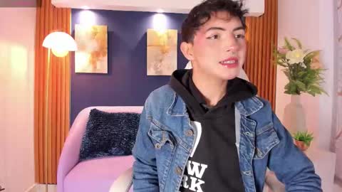 Cristopher  online show from 22, 3, 2026