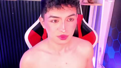 Cristopher  online show from 4, 6, 2026