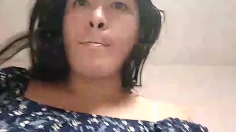 Snapshot of crizzy30 chatting on 23, 10, 2025 crizzy30 online show from 23, 10, 2025